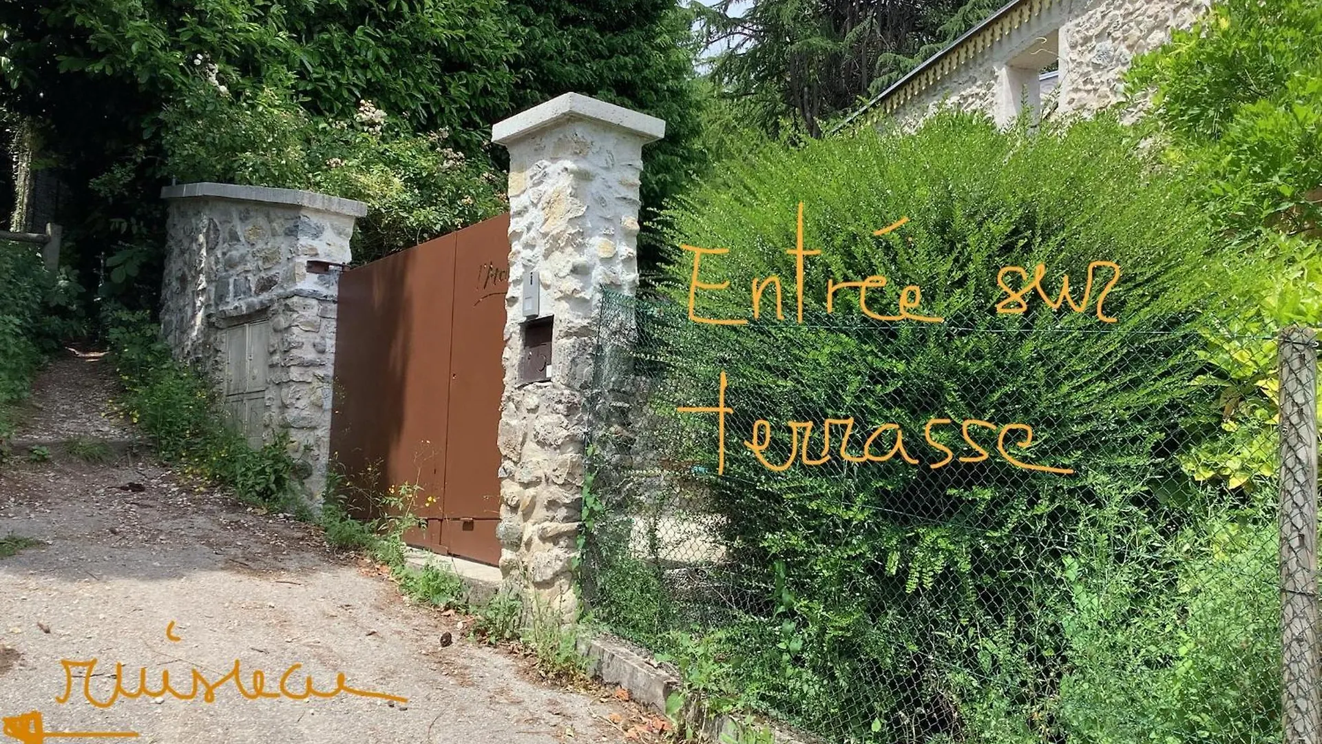 L Atelier Apartment Seyssinet-Pariset France